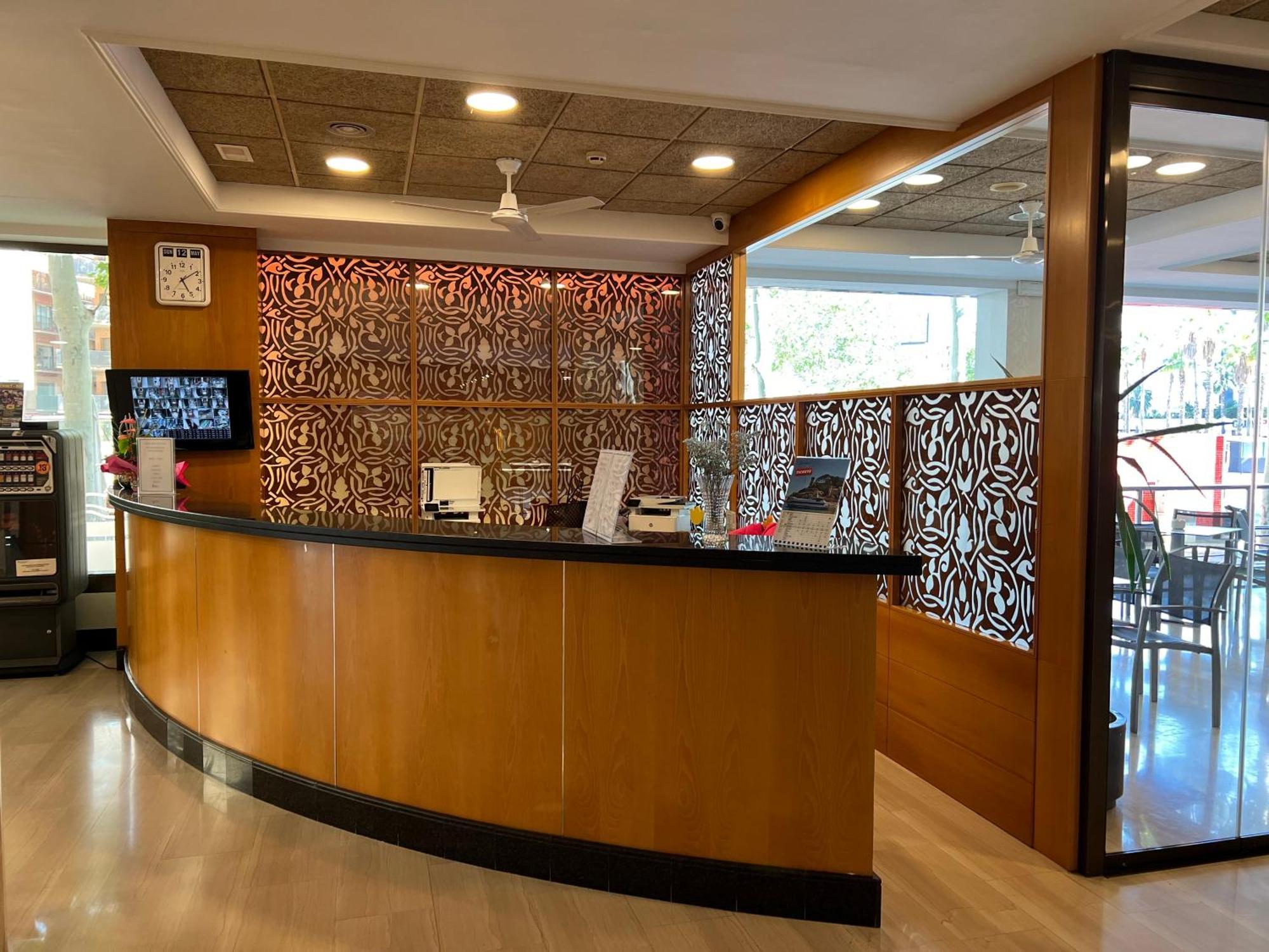Hotel Astoria Park Lloret de Mar Esterno foto
