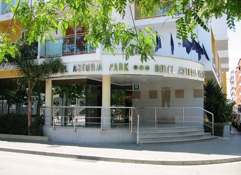 Hotel Astoria Park Lloret de Mar Esterno foto